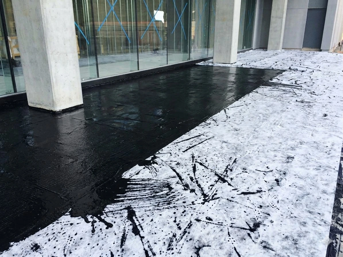 Plaza & Pedestrian Deck